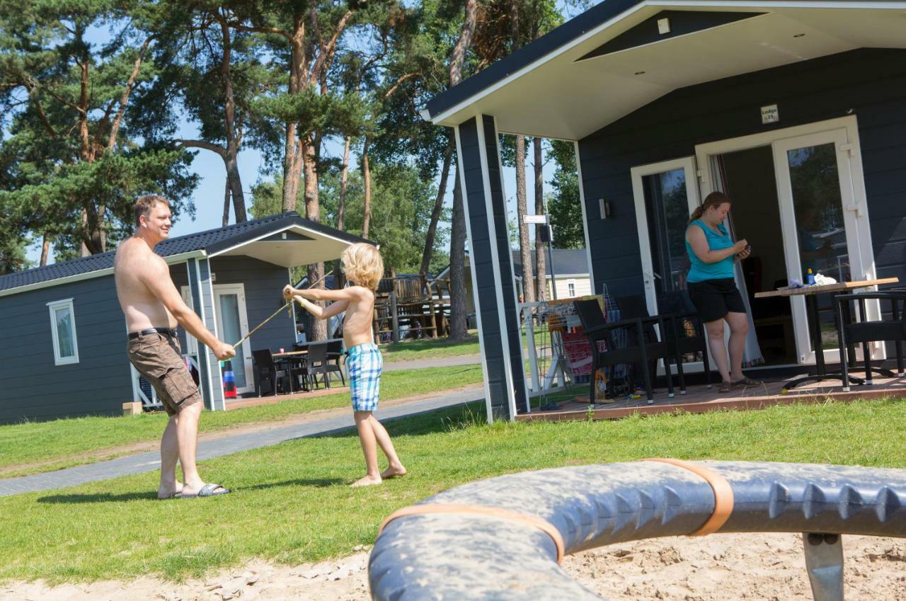 Lodge 4 Personen Camping De Molenhof Reutum Exteriér fotografie